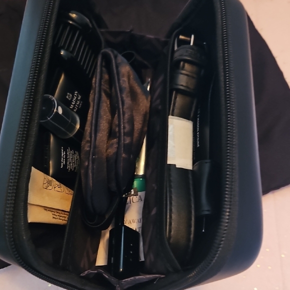 Kenzo Black Travel Accessory Set - Picture 12 of 16